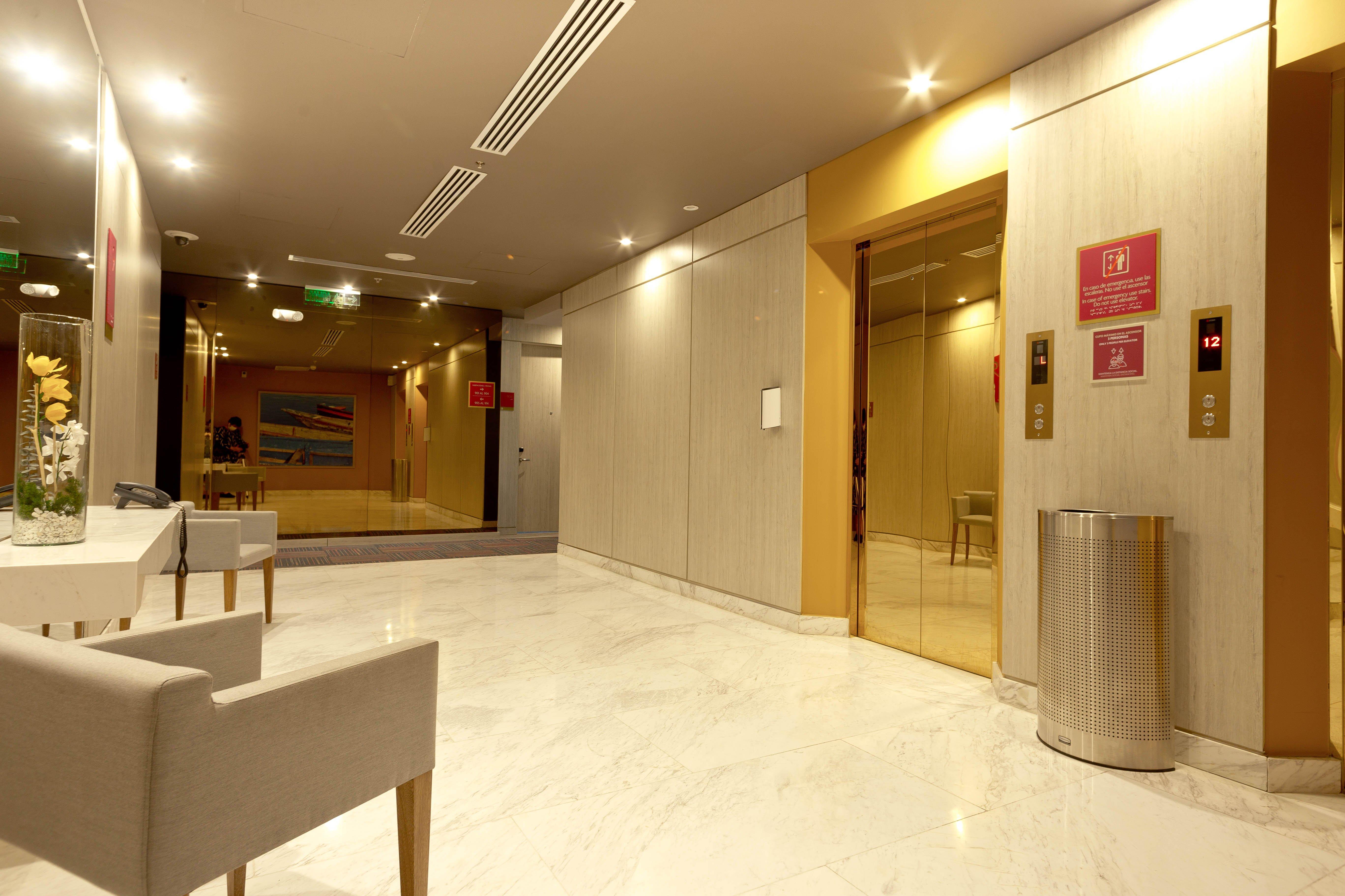 Hotel Crowne Plaza Barranquilla By Ihg Exterior foto