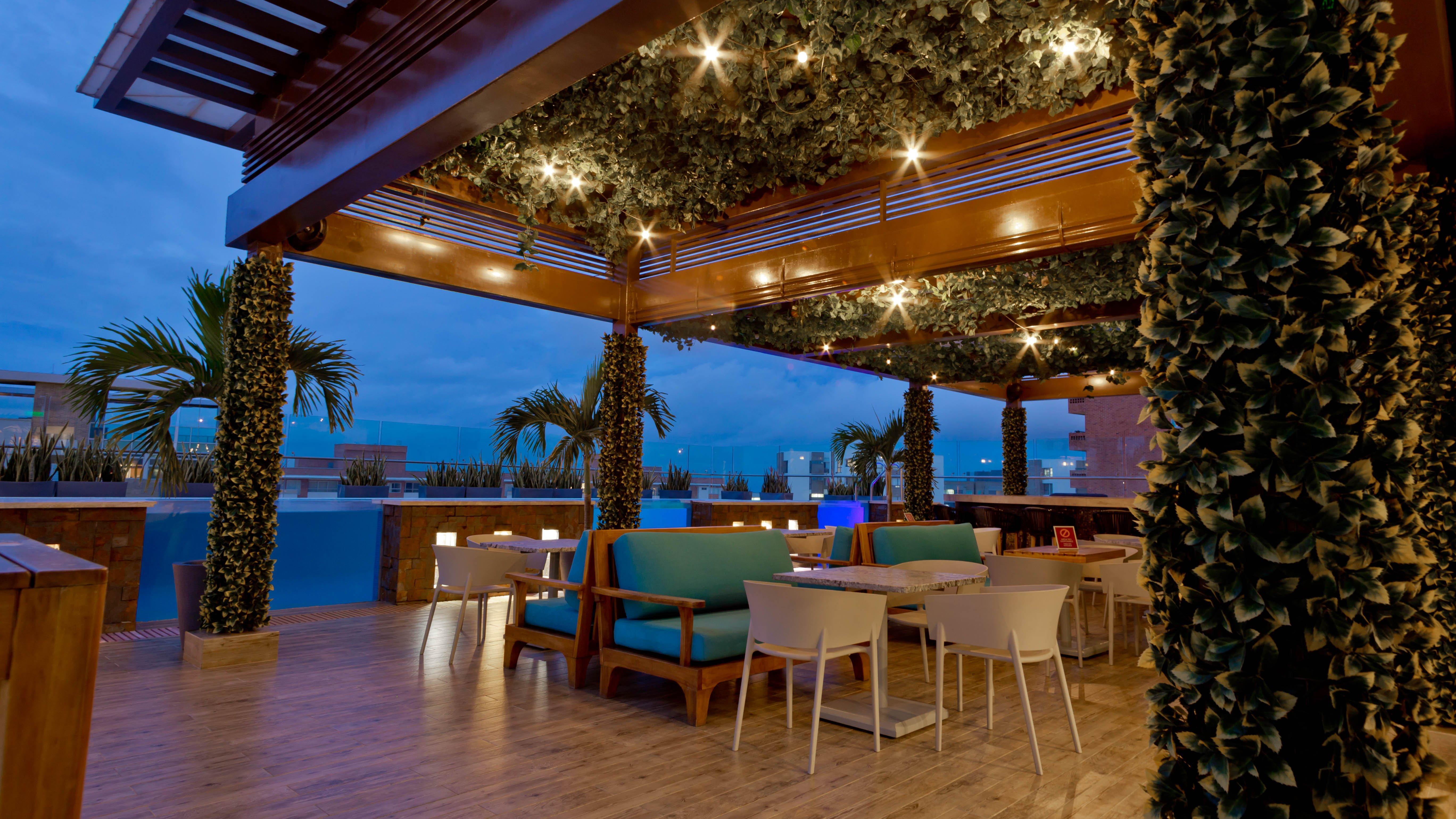 Hotel Crowne Plaza Barranquilla By Ihg Exterior foto